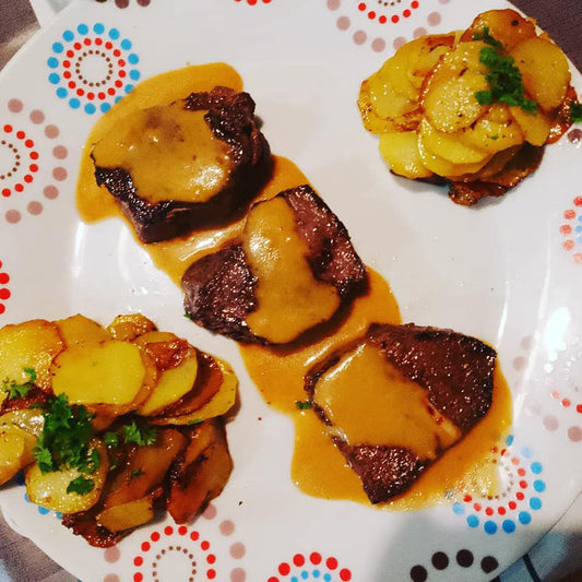 Pavés de cerf sauce au cèpes de Julien Lesade